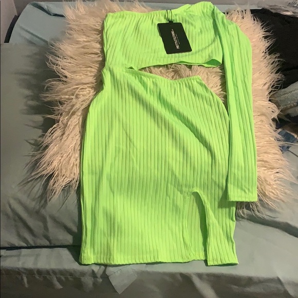 Nena green PLT dress - Picture 4 of 4